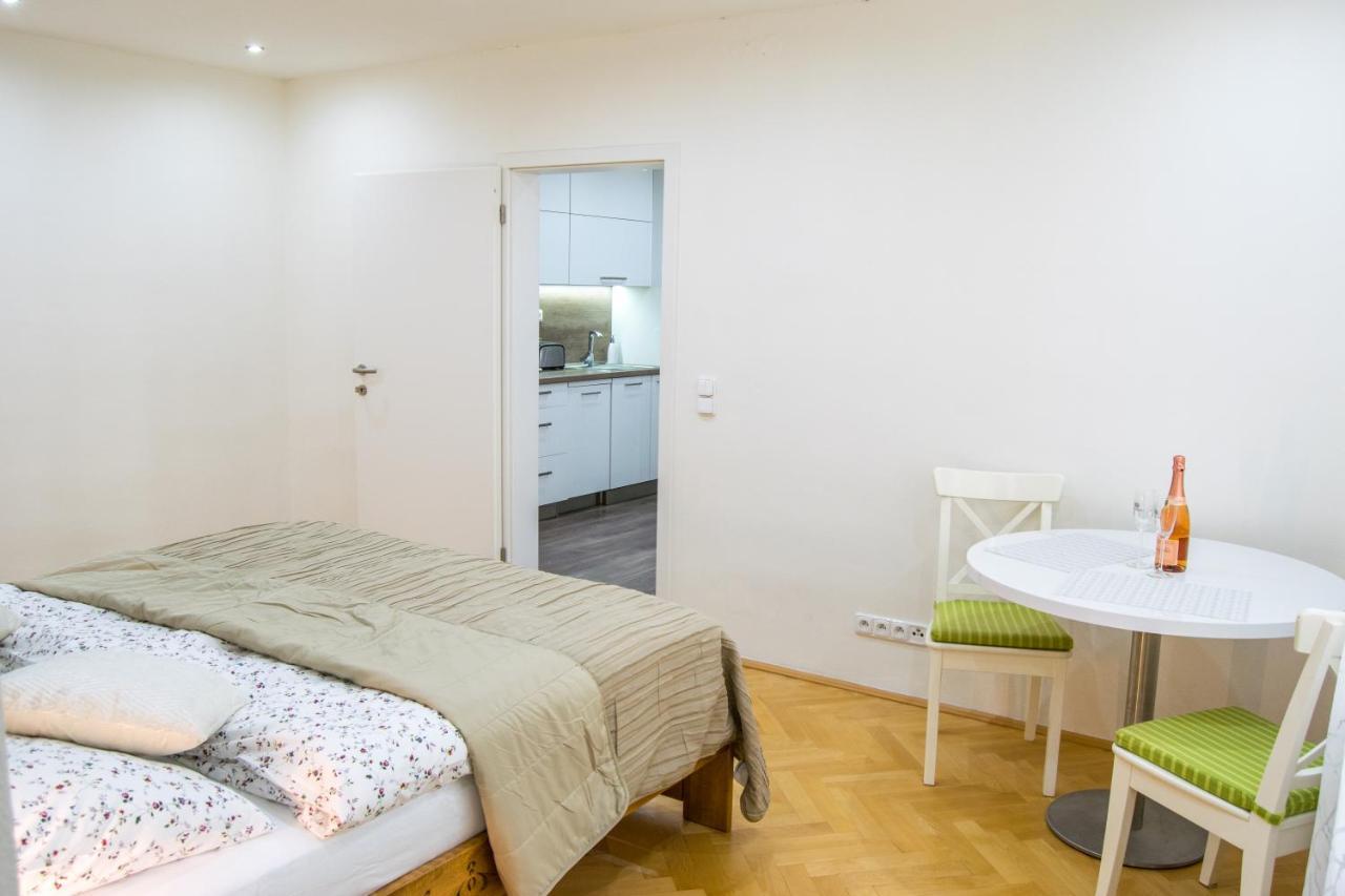 Apartment In Downtown 올로모우츠 외부 사진